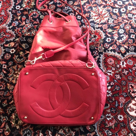 Chanel Large Backpack Red with attached pocket - Picture 3 of 9